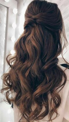 تسريحات شعر رسمية