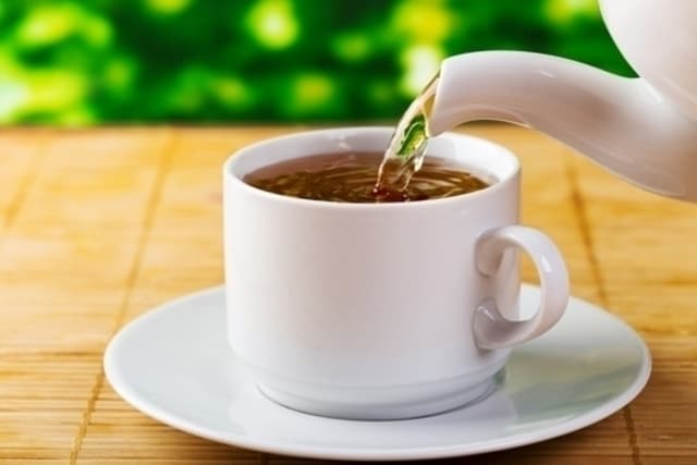 شاي البروكلي والخس للتخفيف من القلق والتوتر - أونيلا